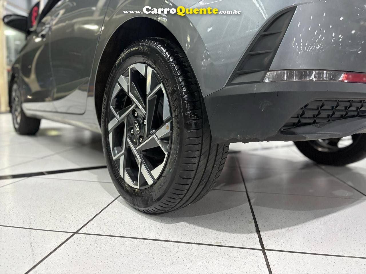 HYUNDAI HB20 1.0 TGDI COMFORT PLUS 2024 - Loja