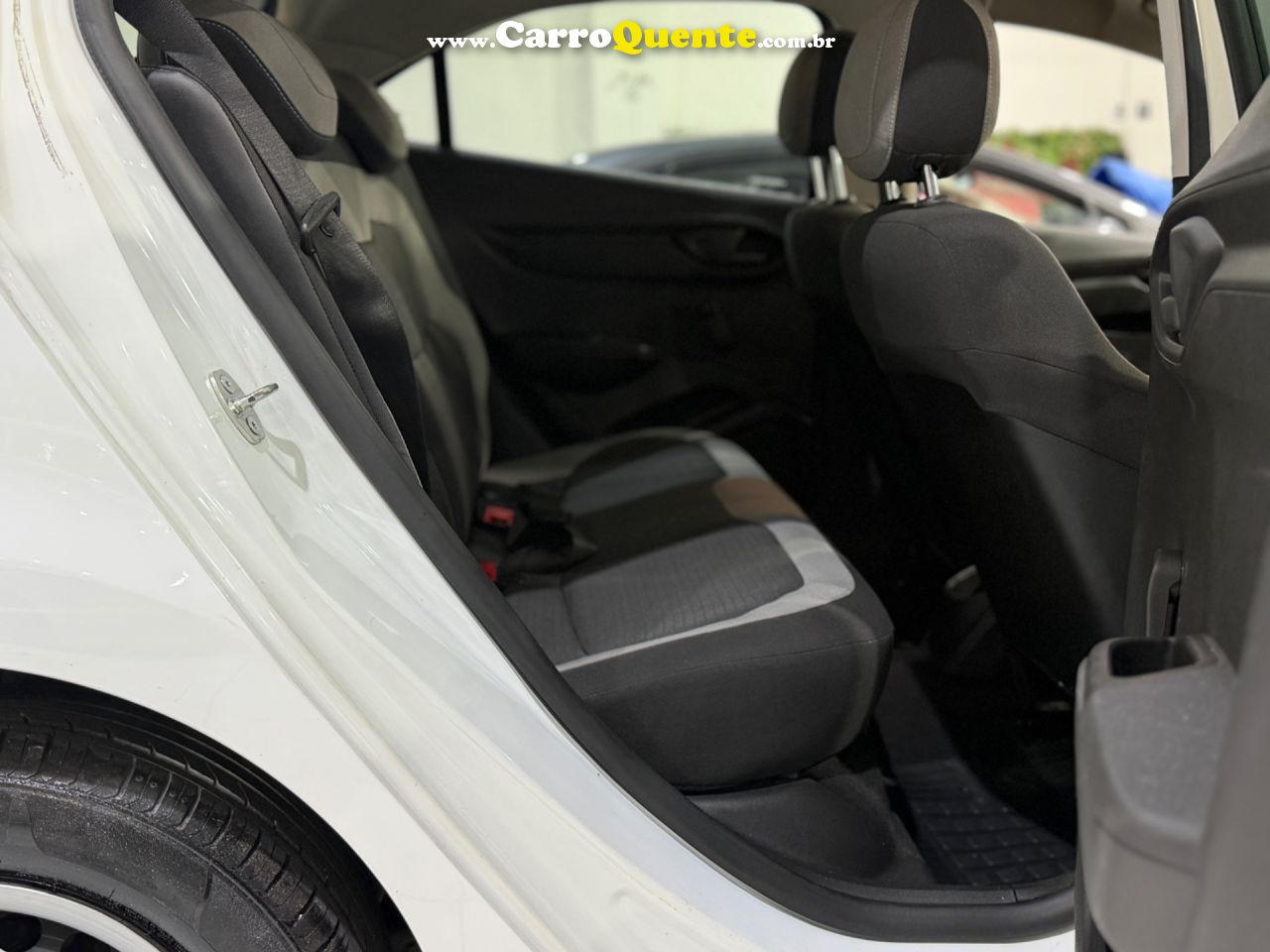CHEVROLET ONIX 1.0 MPFI LT 8V 2015 - Loja