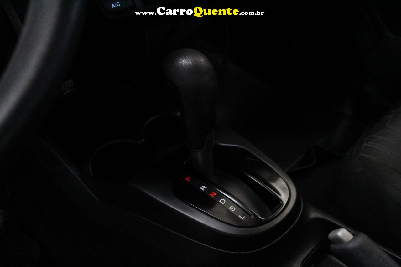 HONDA FIT 1.5 LX 16V 2015 - Loja