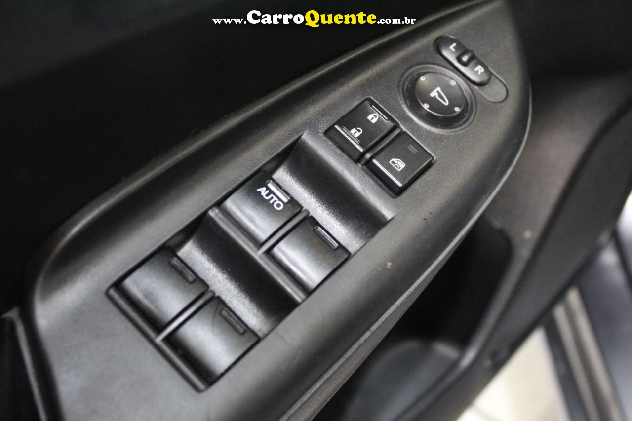 HONDA FIT 1.5 LX 16V 2015 - Loja