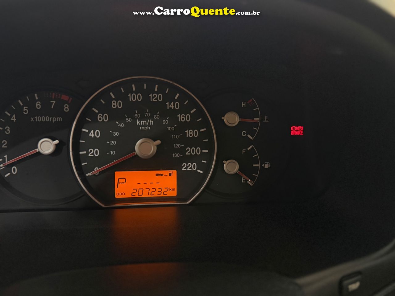 KIA CARENS 2.0 EX 16V 2011 - Loja