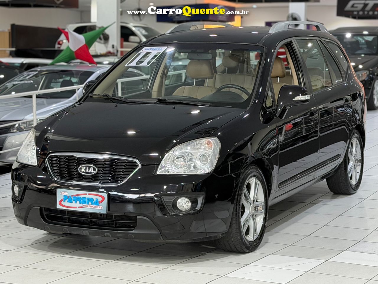 KIA CARENS 2.0 EX 16V 2011 - Loja