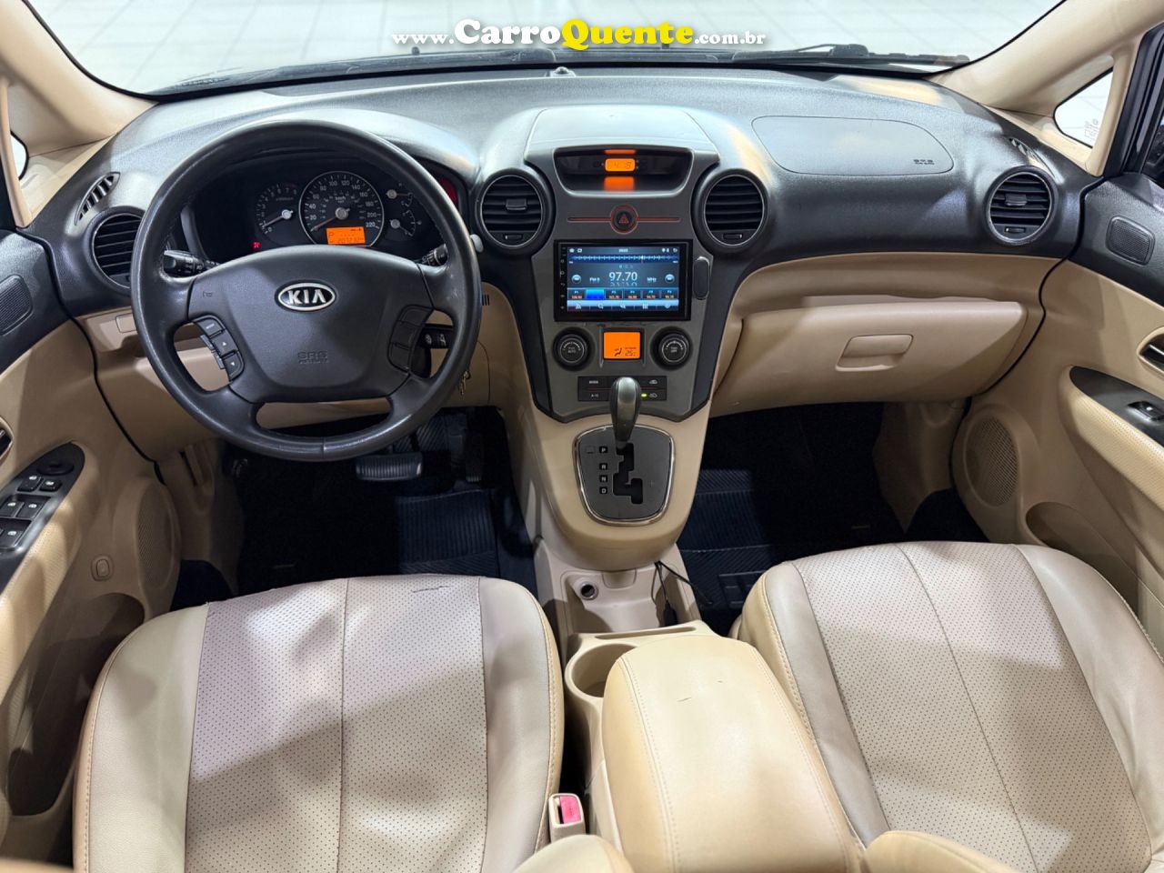 KIA CARENS 2.0 EX 16V 2011 - Loja