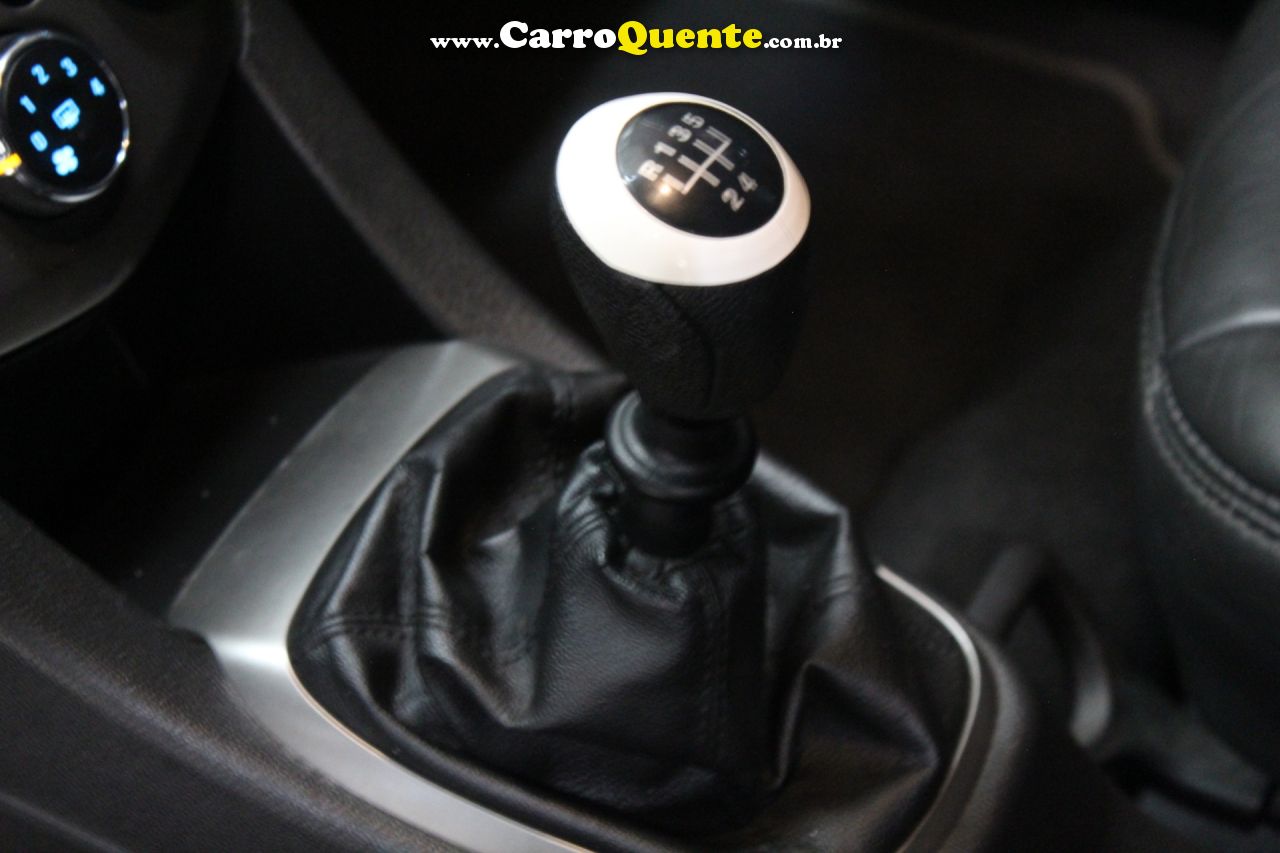 CHEVROLET SONIC 1.6 LT 16V 2013 - Loja