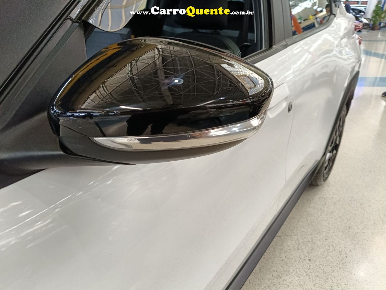 CITROEN BASALT 1.0 TURBO 200 SHINE 2025 - Loja