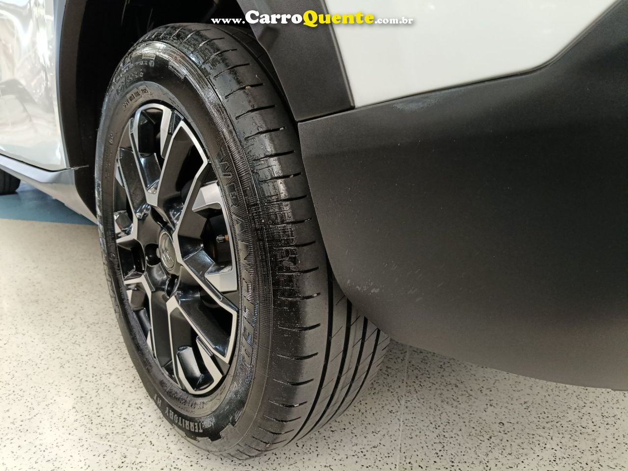 CITROEN BASALT 1.0 TURBO 200 SHINE 2025 - Loja