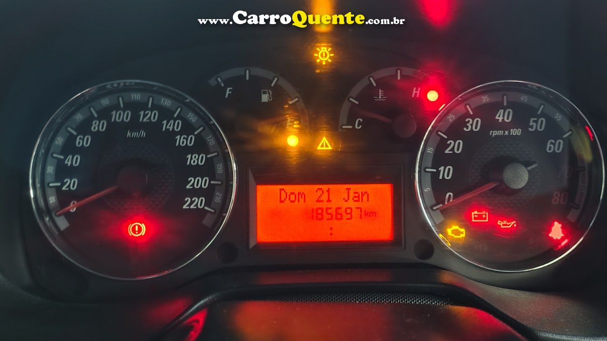 FIAT PUNTO 1.4 ELX 8V 2010 - Loja