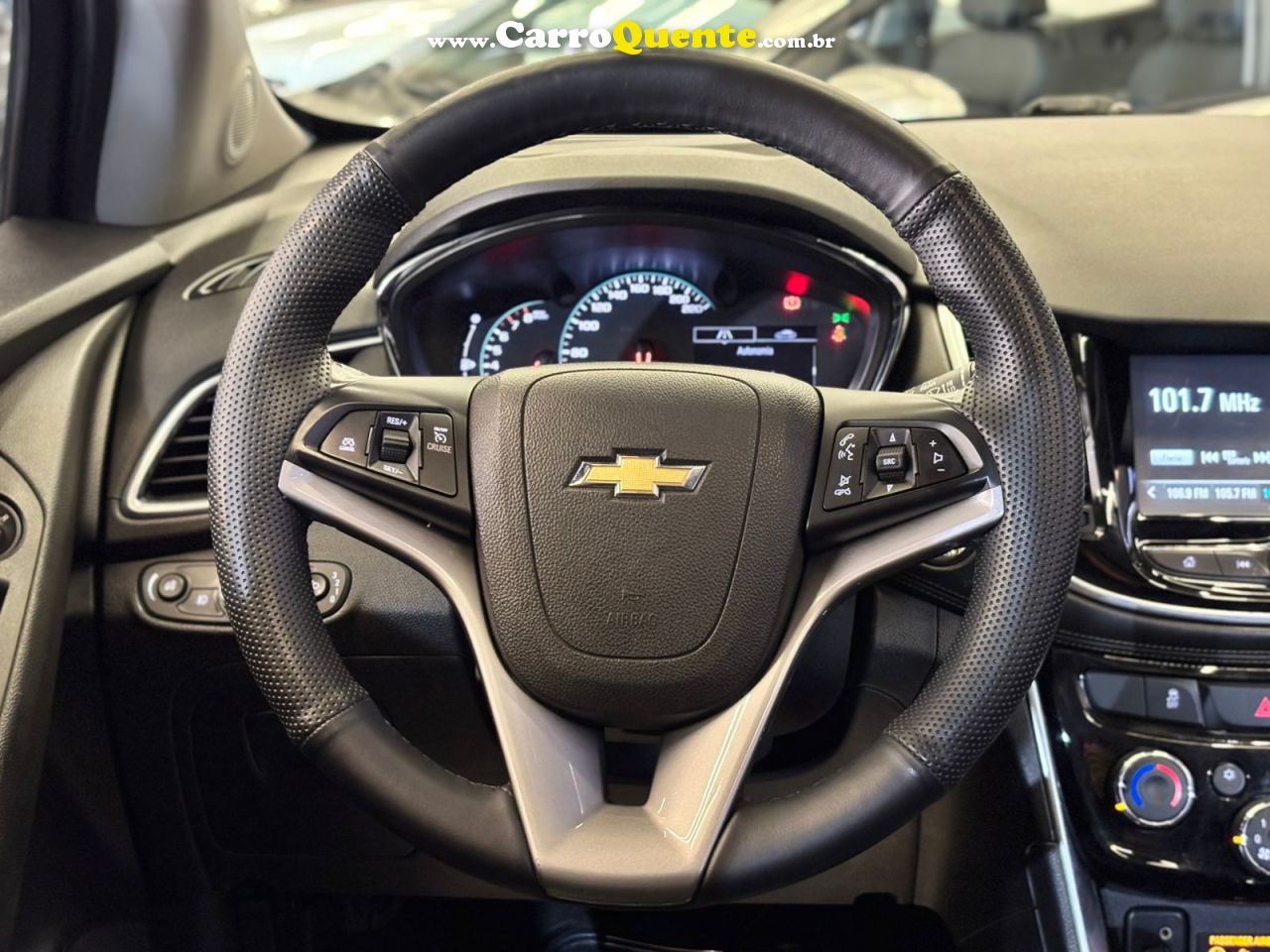 CHEVROLET TRACKER 1.4 16V TURBO MIDNIGHT 2019 - Loja