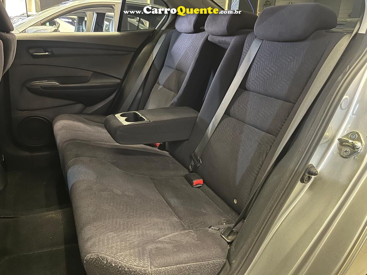 HONDA CITY 1.5 LX 16V 2014 - Loja