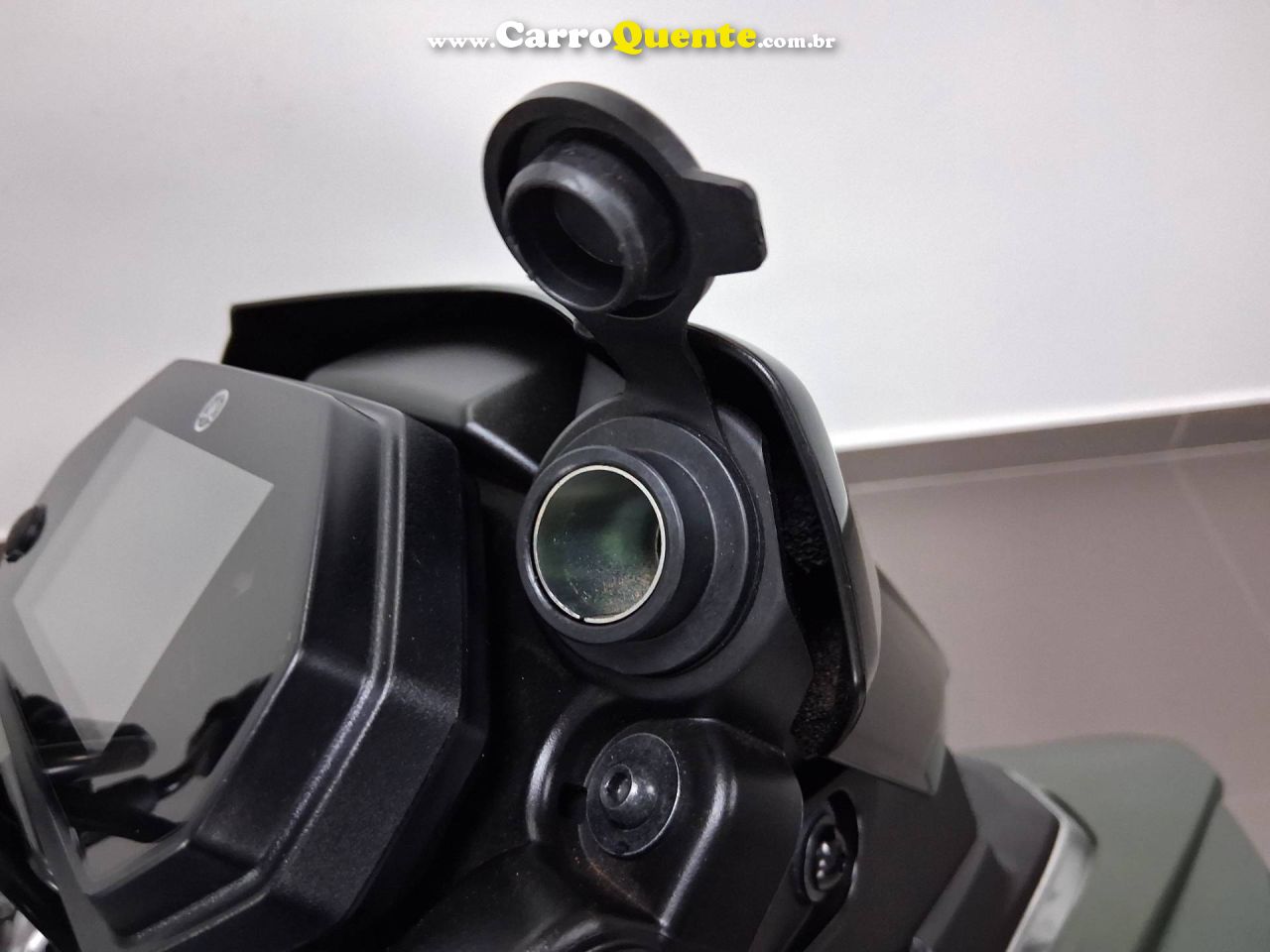 YAMAHA XTZ 250 LANDER CONNECTED 2025 - Loja