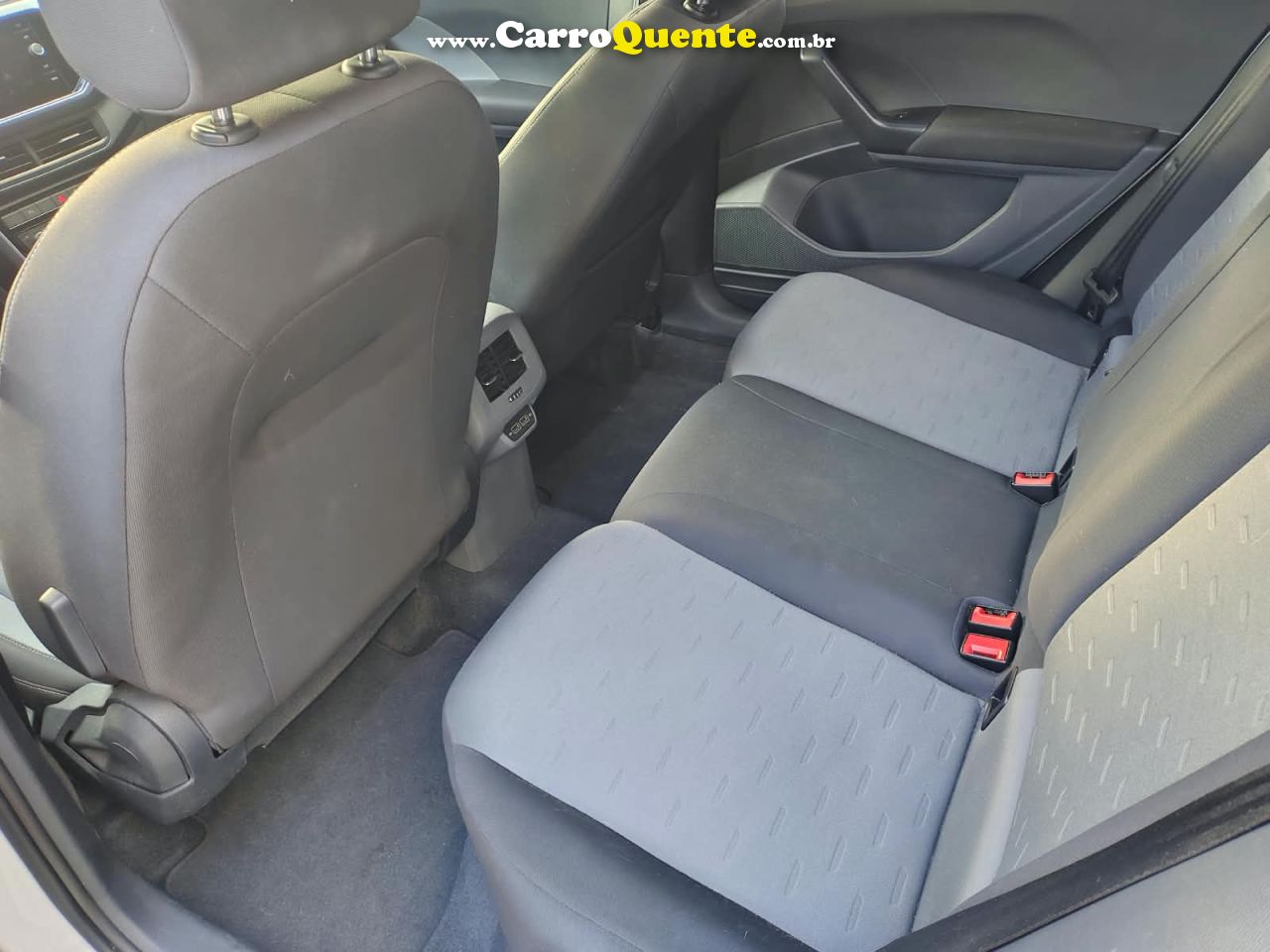 VOLKSWAGEN T-CROSS 1.0 200 TSI TOTAL COMFORTLINE 2020 - Loja