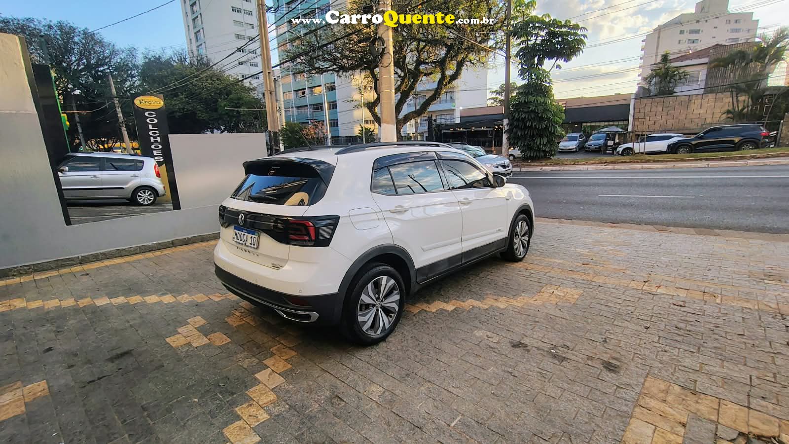 VOLKSWAGEN T-CROSS 1.0 200 TSI TOTAL COMFORTLINE 2020 - Loja