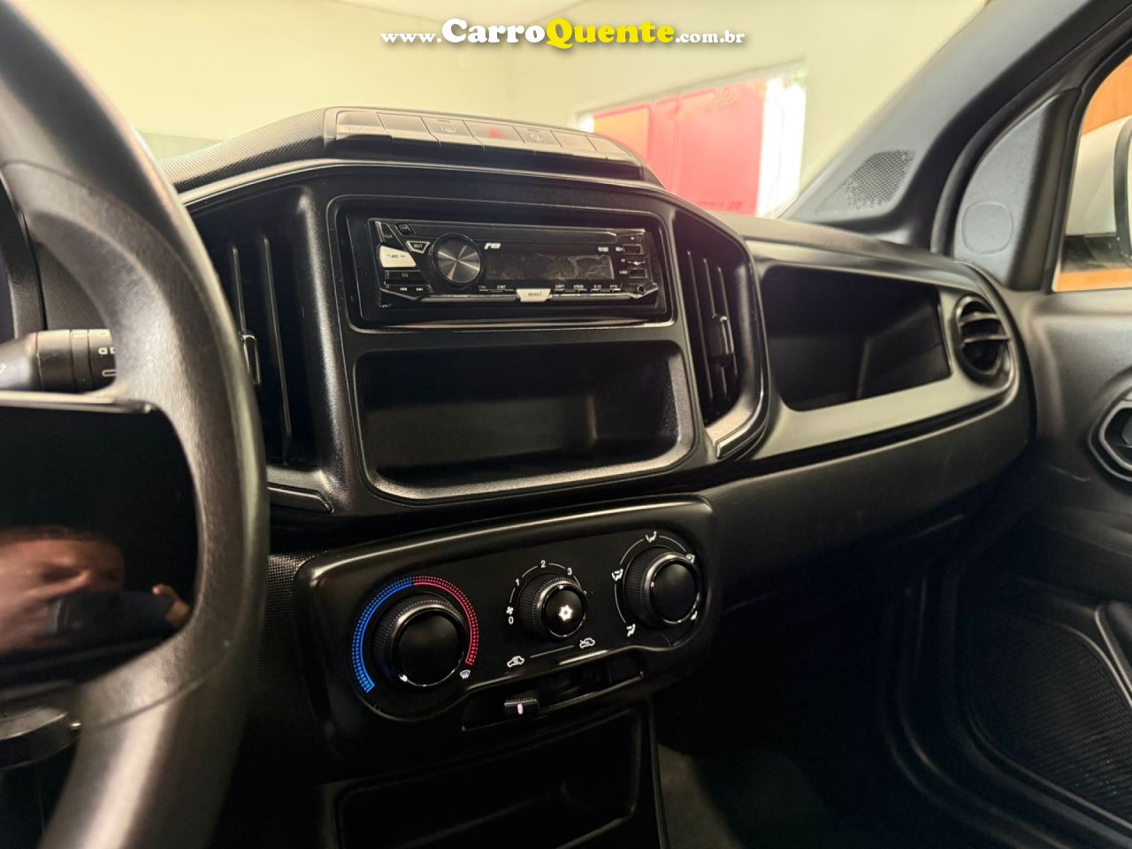 FIAT   STRADA FREEDOM 1.3 FLEX 8V CD   PRATA 2023 1.3 FLEX - Loja