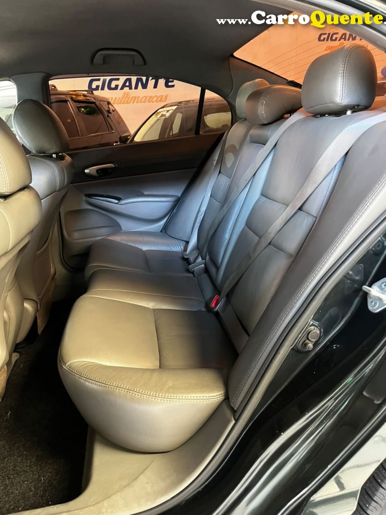 HONDA   CIVIC SEDAN LXS 1.81.8 FLEX 16V MEC. 4P   VERDE 2007 1,8 FLEX - Loja
