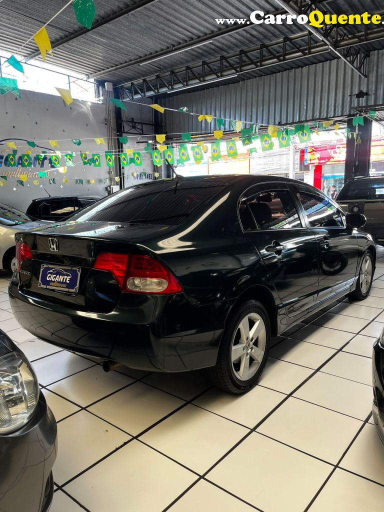 HONDA   CIVIC SEDAN LXS 1.81.8 FLEX 16V MEC. 4P   VERDE 2007 1,8 FLEX - Loja