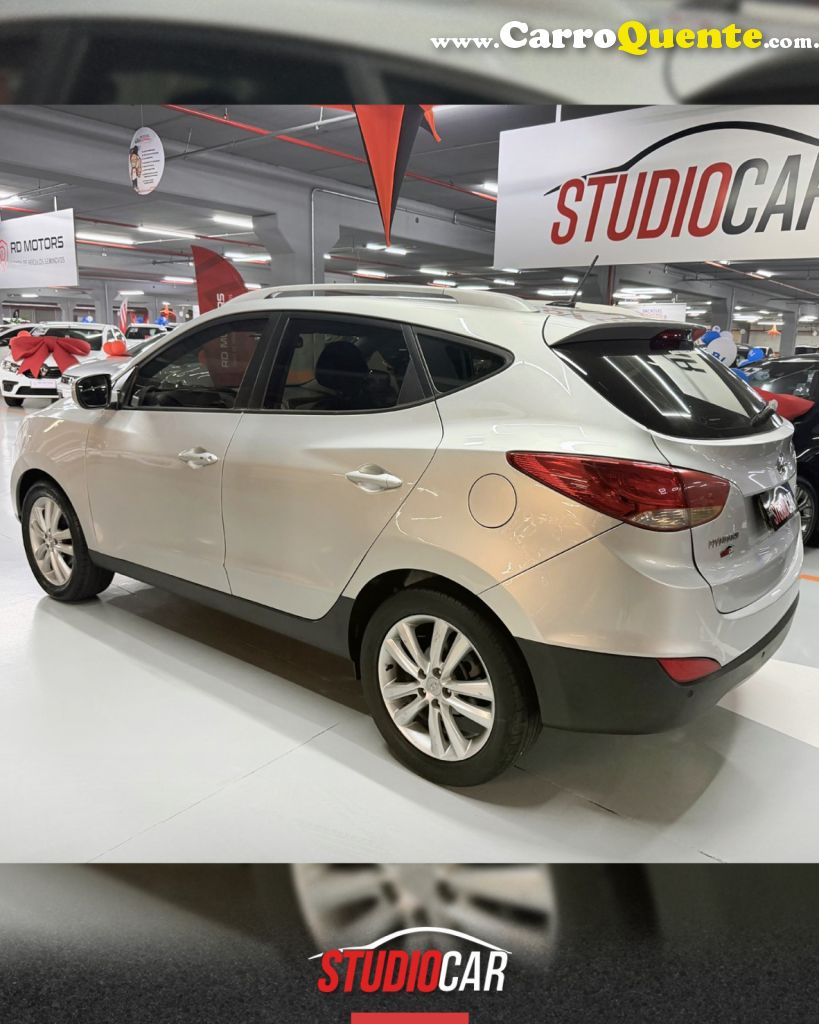 HYUNDAI   IX35 GLS 2.0 16V 2WD FLEX AUT.   PRATA 2015 2.0 FLEX - Loja