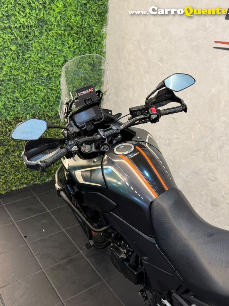 HONDA   CB 500X   VERDE 2023 500 GASOLINA - Loja