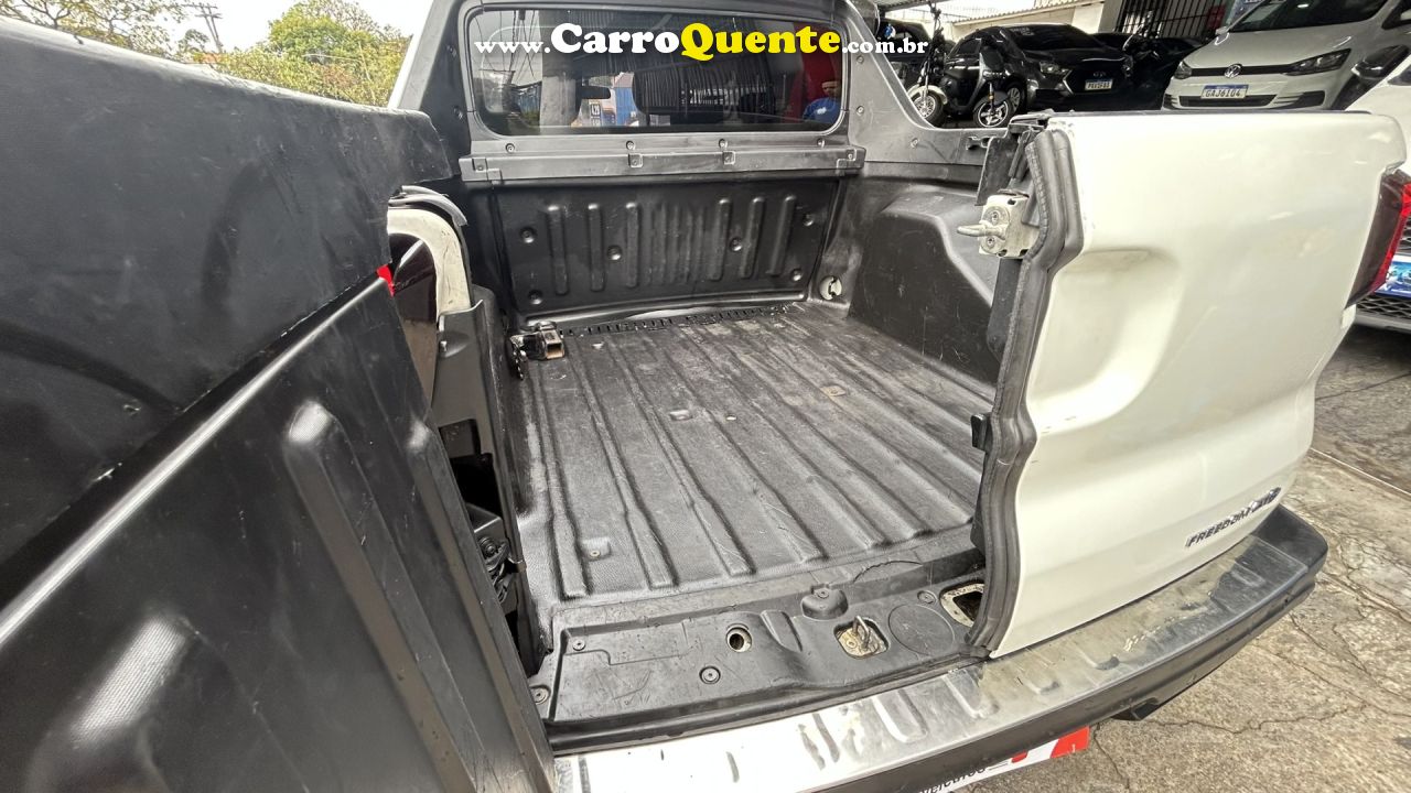 FIAT   TORO FREEDOM 1.8 16V FLEX AUT.   BRANCO 2018 1.8 FLEX - Loja