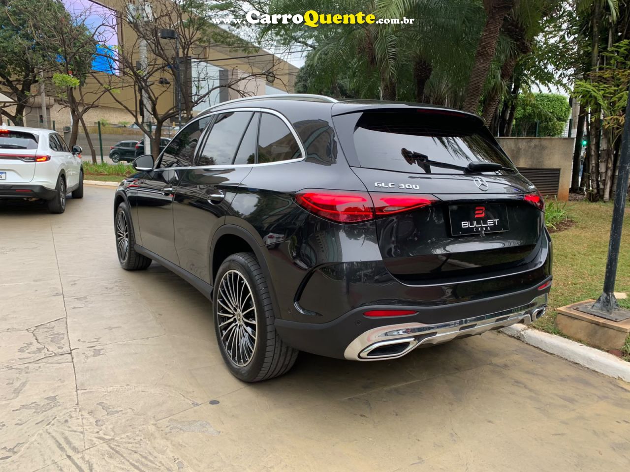 MERCEDES-BENZ   2.0 MHEV AMG LINE 4MATIC 9G-TRONIC   CINZA 2026 2.0 GASOLINA E ELÉTRICO - Loja