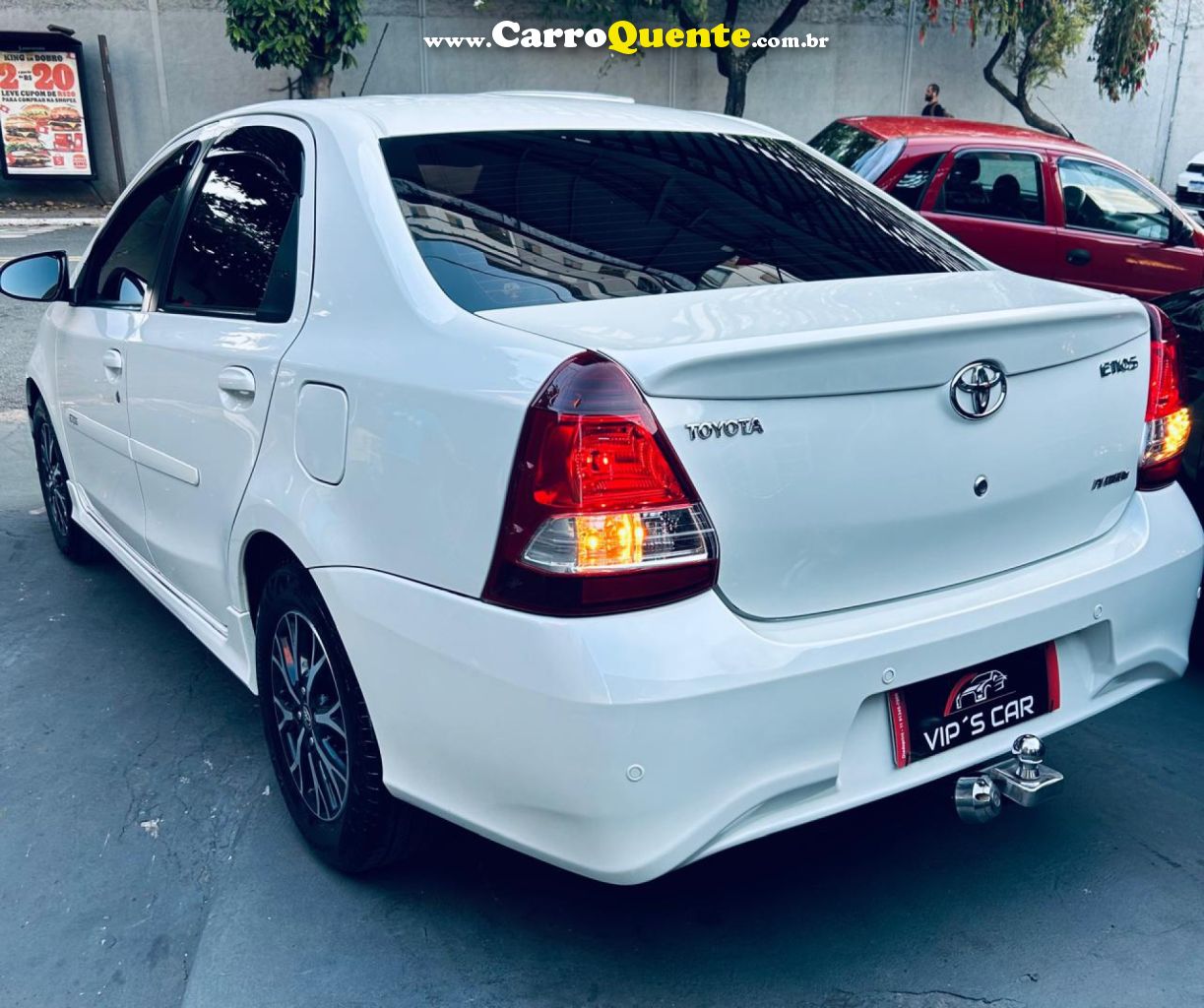 TOYOTA   ETIOS PLATINUM SED. 1.5 FLEX 16V 4P AUT.   BRANCO 2018 1.5 FLEX - Loja
