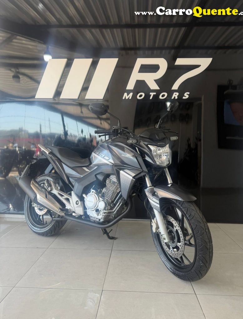 HONDA   CB TWISTERFLEXONE 250CC   CINZA 2022 250 GASOLINA - Loja