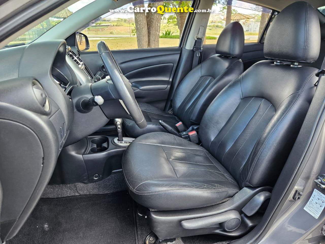 NISSAN   VERSA SL 1.6 16V FLEXSTART 4P AUT.   CINZA 2017 1.6 FLEX - Loja