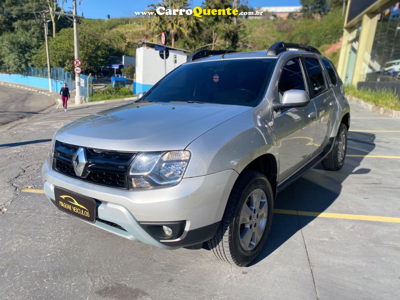 RENAULT   DUSTER DYNAMIQUE 1.6 FLEX 16V AUT.   PRATA 2020 1.6 FLEX - Loja