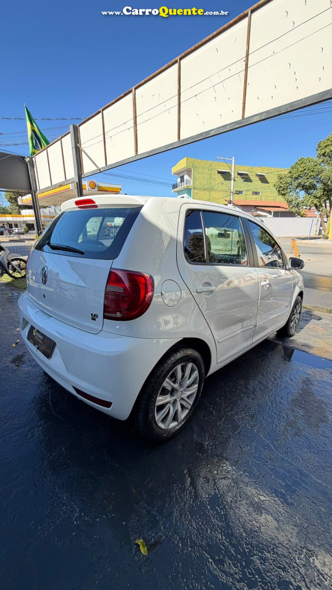 VOLKSWAGEN   FOX PRIMEHIGLI. 1.6 TOTAL FLEX 8V 5P   BRANCO 2014 1.6 FLEX - Loja