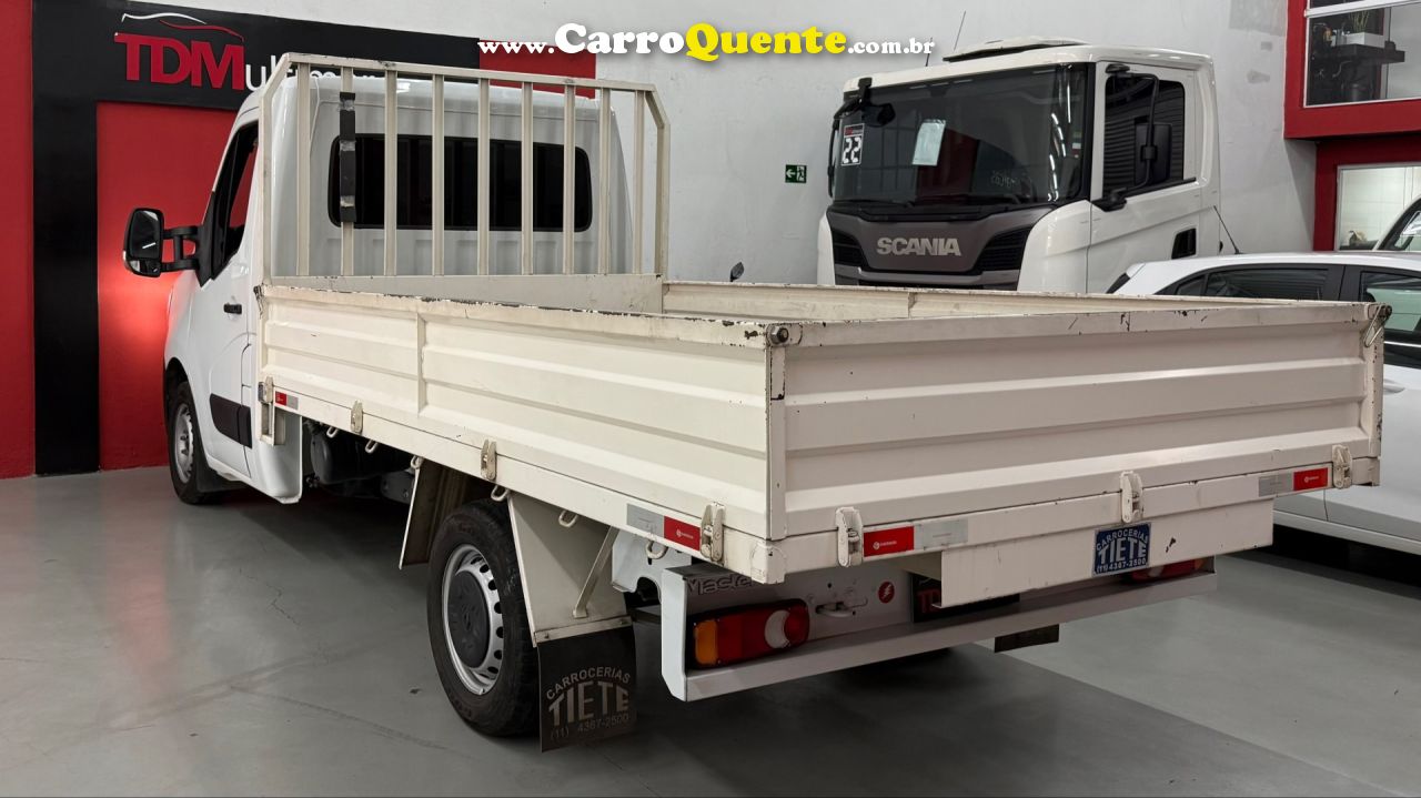 RENAULT   MASTER 2.3 DCI CHASSI 16V DIESEL   BRANCO 2023 2.3 DIESEL - Loja