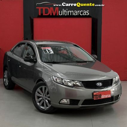 KIA   CERATO 1.6 16V  FLEX  AUT.   CINZA 2013 1.6 FLEX