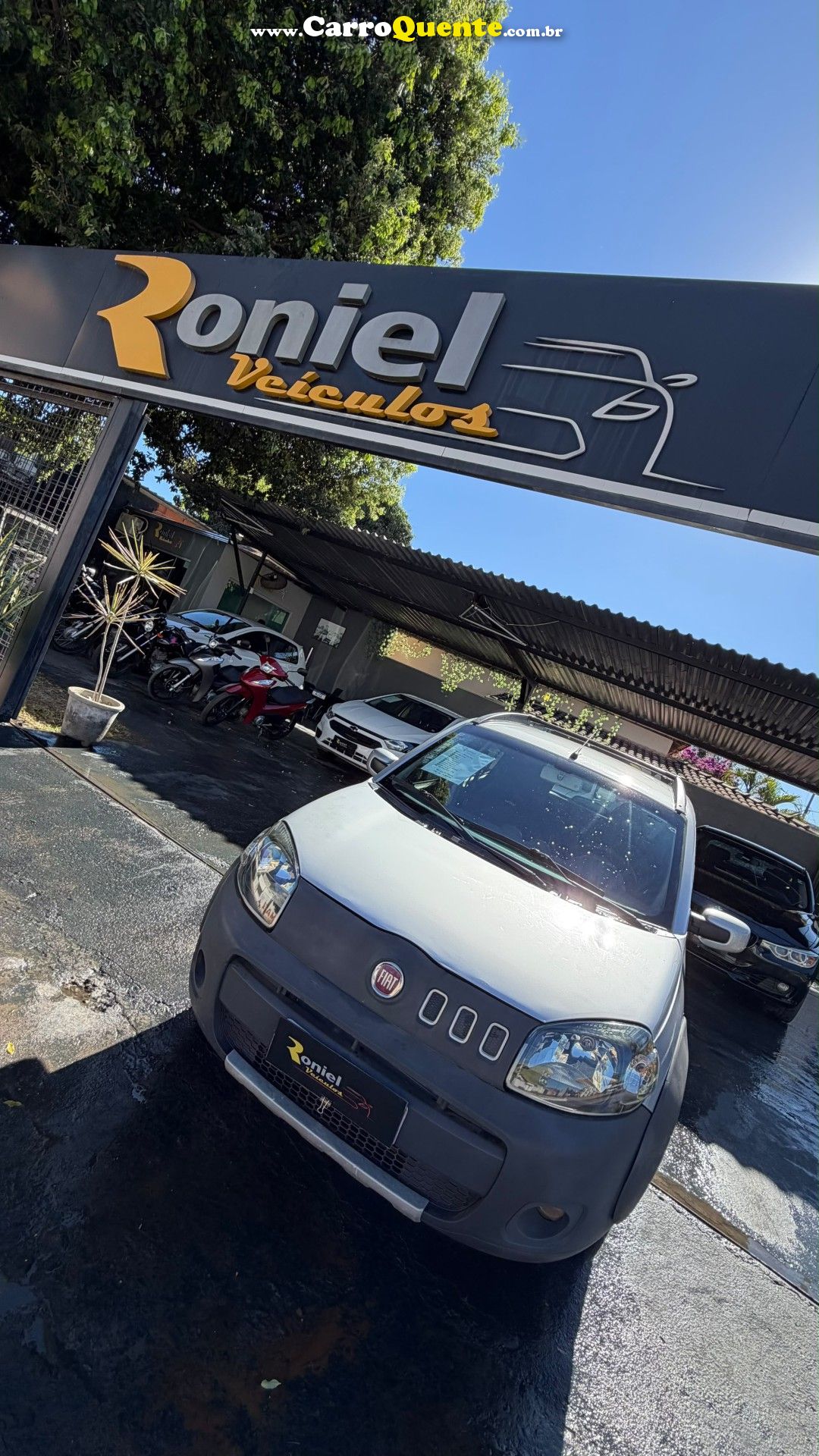 FIAT   UNO WAY 1.0 EVO FIRE FLEX 8V 5P   PRATA 2014 1.0 FLEX - Loja