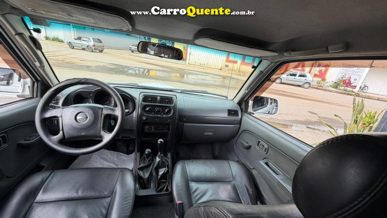 NISSAN   FRONTIER XE XE TIT. CD 4X4 2.8 TDI DIES   BRANCO 2008 2.8 GASOLINA - Loja