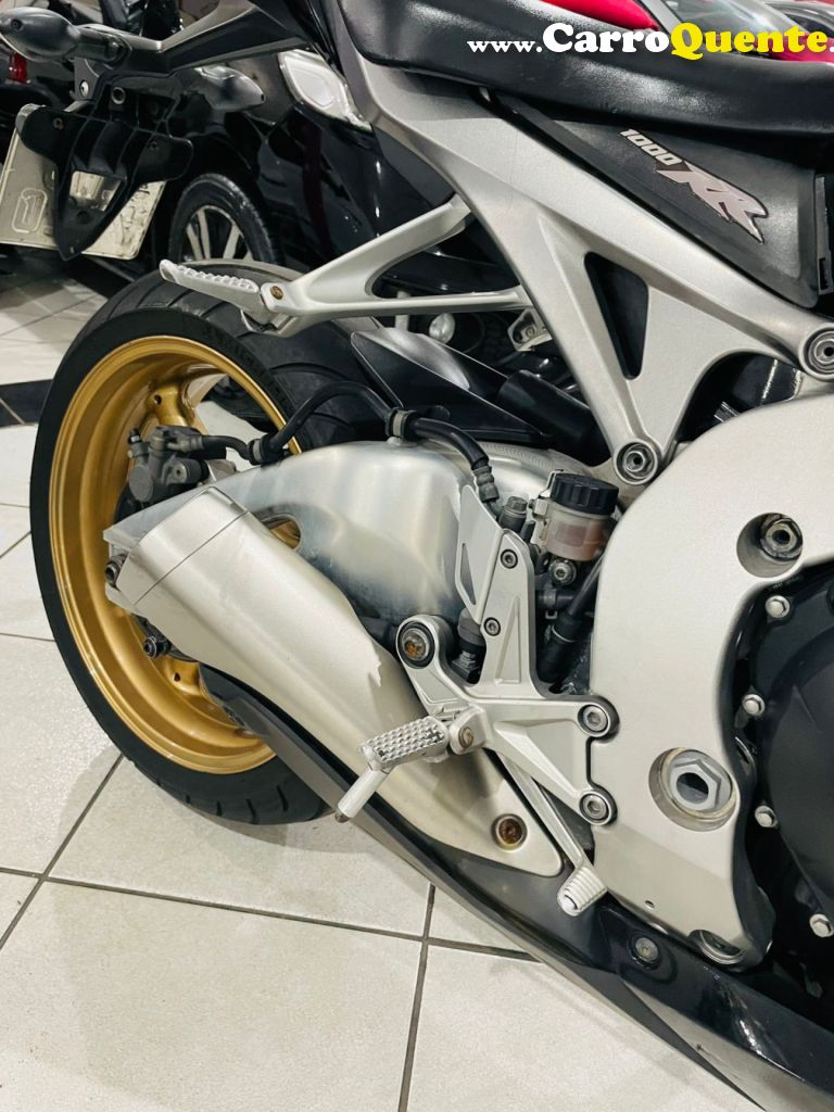 HONDA   CBR 1000 RR FIREBLADE   PRETO 2011 10000 GASOLINA - Loja