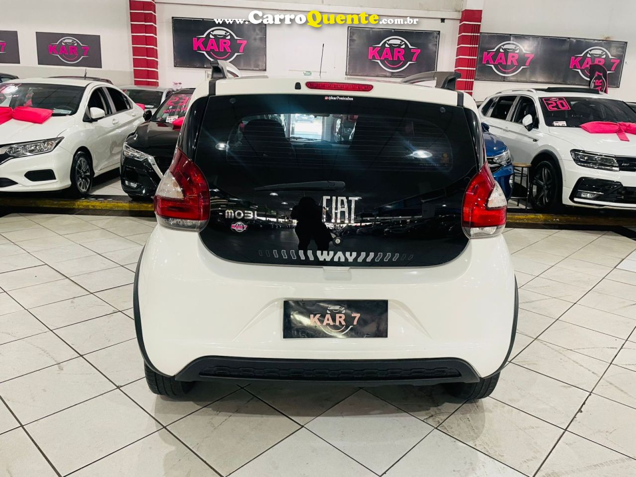 FIAT   MOBI WAY 1.0 FIRE FLEX 5P.   BRANCO 2019 1.0 FLEX - Loja