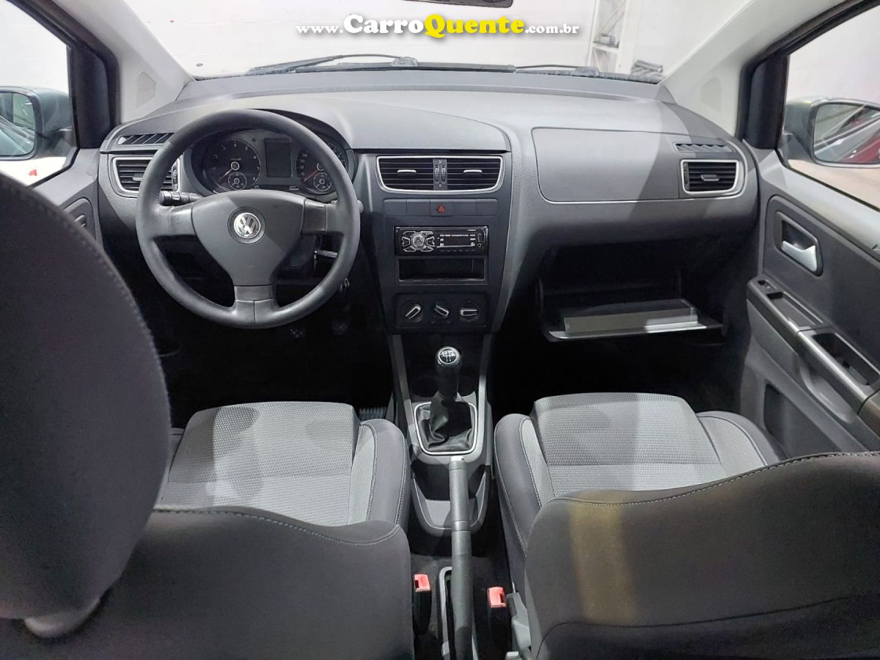 VOLKSWAGEN   SPACEFOX 1.6 1.6 TREND TOTAL FLEX 8V 5P   CINZA 2012 1.6 FLEX - Loja