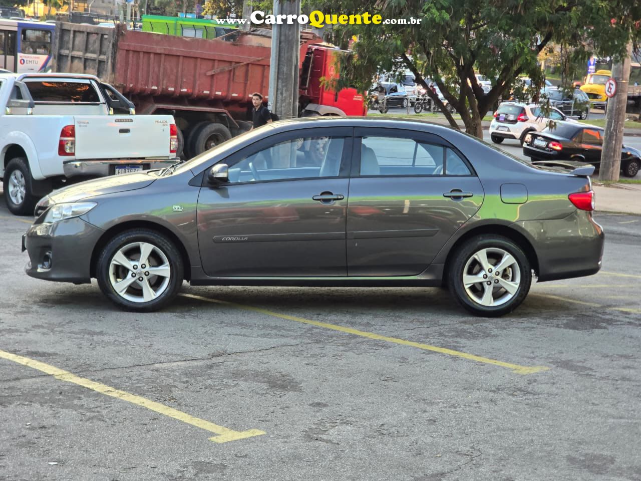 TOYOTA   COROLLA XEI 2.0 FLEX 16V AUT.   CINZA 2012 2.0 FLEX - Loja