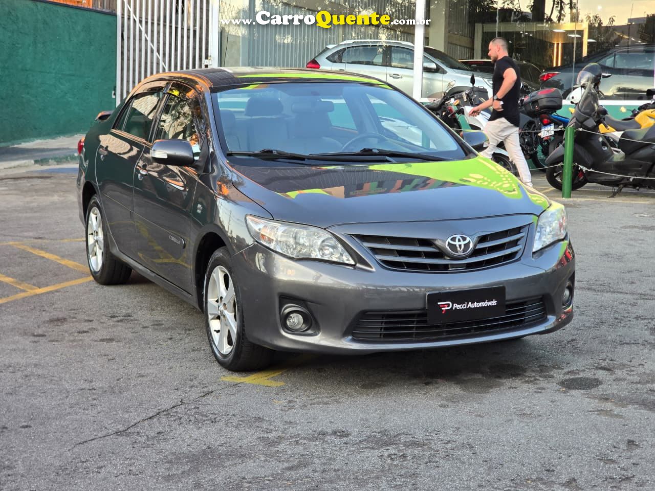 TOYOTA   COROLLA XEI 2.0 FLEX 16V AUT.   CINZA 2012 2.0 FLEX - Loja
