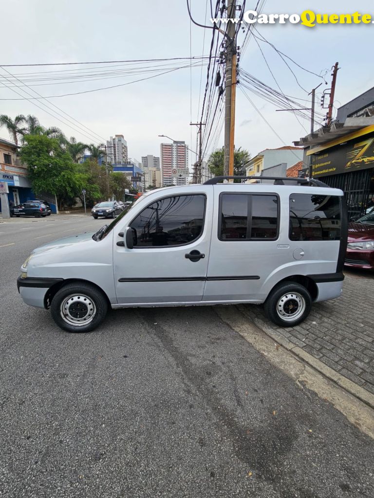 FIAT   DOBLO ELX 1.8 MPI 8V FLEX   PRATA 2007 1.8 FLEX - Loja