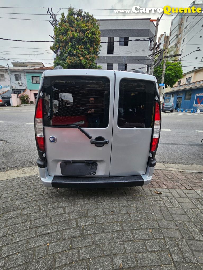 FIAT   DOBLO ELX 1.8 MPI 8V FLEX   PRATA 2007 1.8 FLEX - Loja