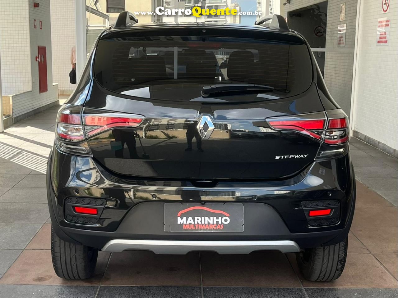 RENAULT   SANDERO STEPWAY ZEN 1.6 UNICA DONA BAIXISSIMA KM REVISÕES CSS   PRETO 2023 1.6 FLEX - Loja