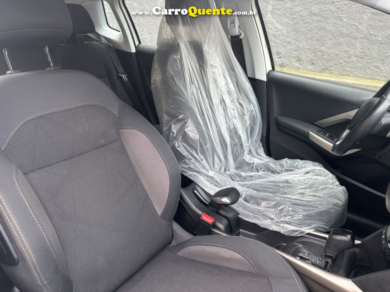 PEUGEOT   2008 ALLURE 1.6 FLEX 16V 5P AUT.   BRANCO 2017 1.6 FLEX - Loja