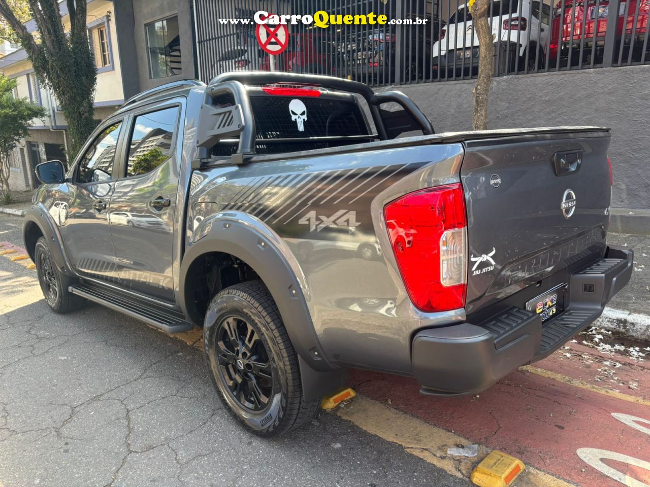 NISSAN   FRONTIER ATTAC.CD 4X4 2.3 BI-TB DIE. AUT   CINZA 2025 2.3 GASOLINA - Loja