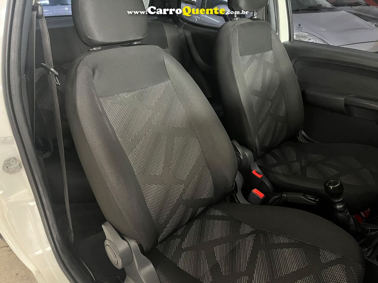 FIAT   PALIO CELEBRATION 1.0 FIRE FLEX 8V 2P   BRANCO 2015 1.0 FLEX - Loja