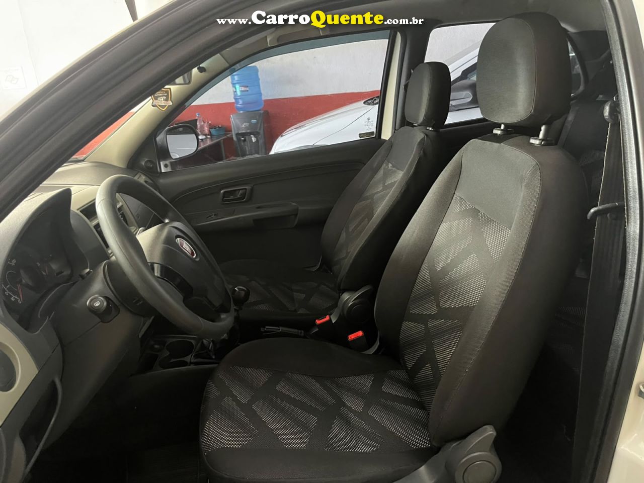 FIAT   PALIO CELEBRATION 1.0 FIRE FLEX 8V 2P   BRANCO 2015 1.0 FLEX - Loja