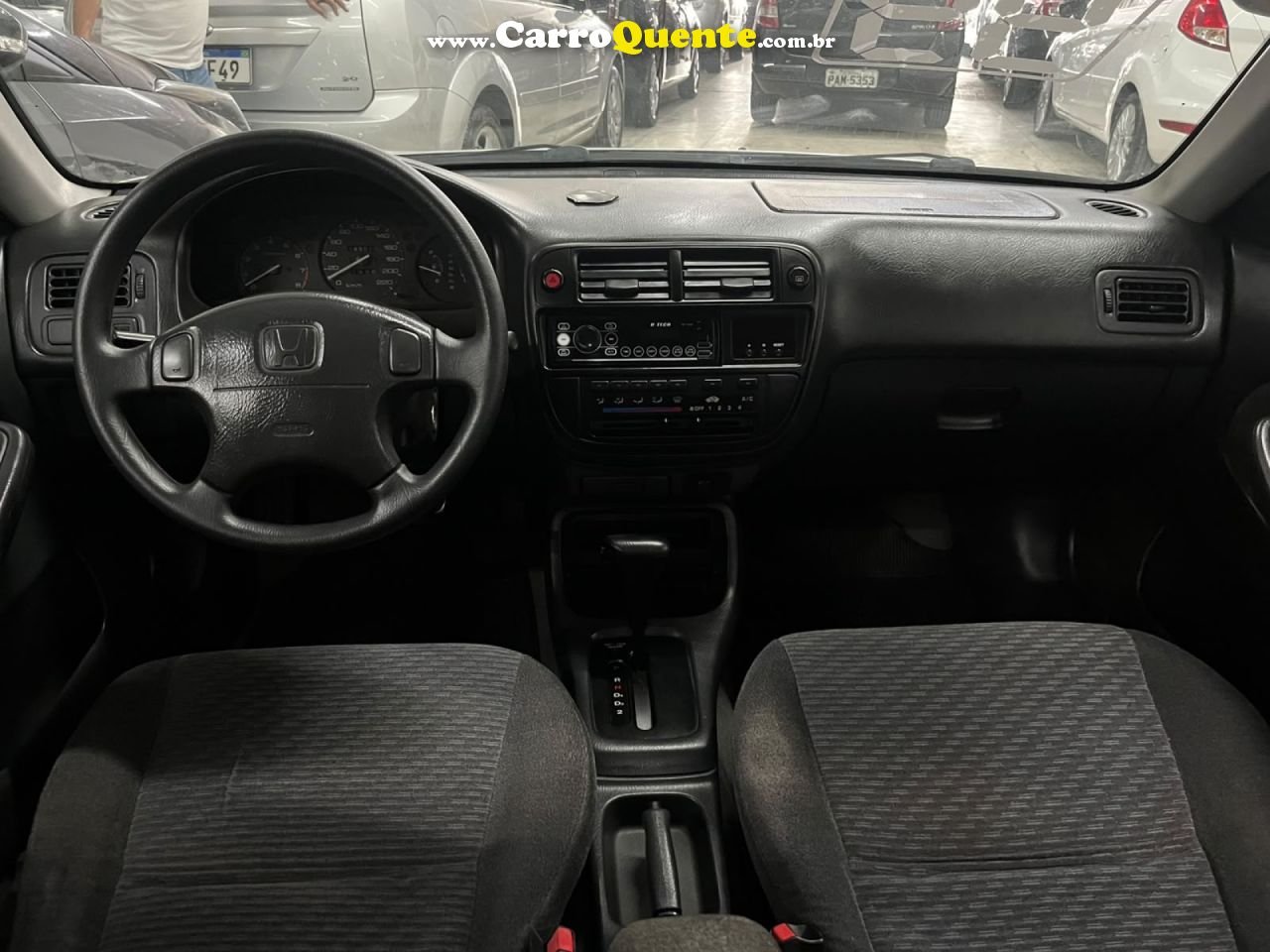 HONDA   CIVIC SEDAN LX 1.6 16V AUT. 4P   PRATA 1999 1.6 GASOLINA - Loja