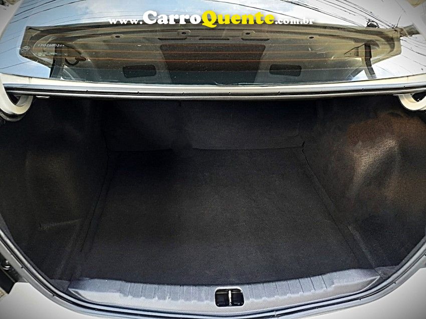 Chevrolet PRISMA 1.0 MPFI LT 8V FLEX 4P MANUAL - Loja