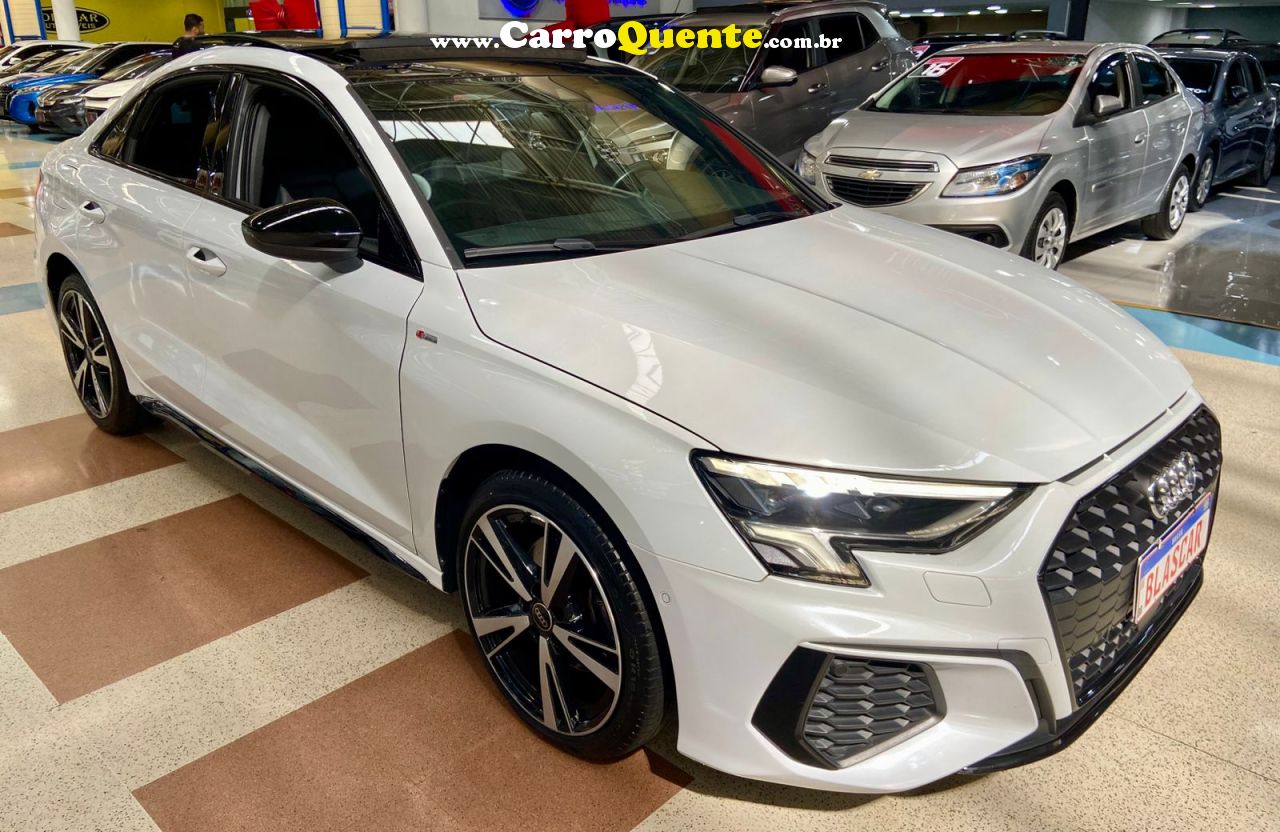 AUDI A3 2.0 40 TFSI SEDAN PERFORMANCE BLACK S 2024 - Loja