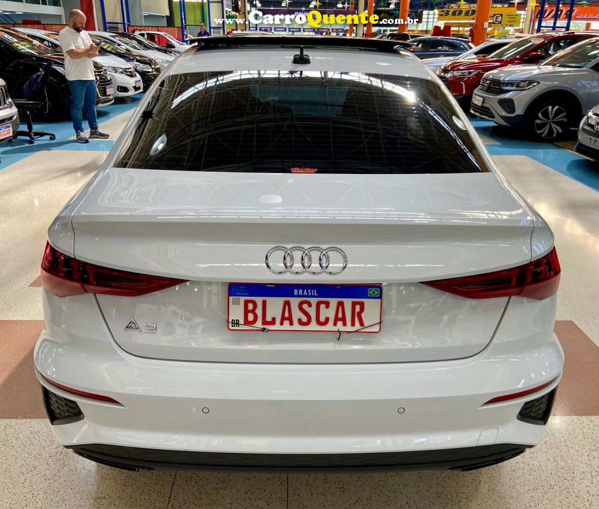 AUDI A3 2.0 40 TFSI SEDAN PERFORMANCE BLACK S 2024 - Loja