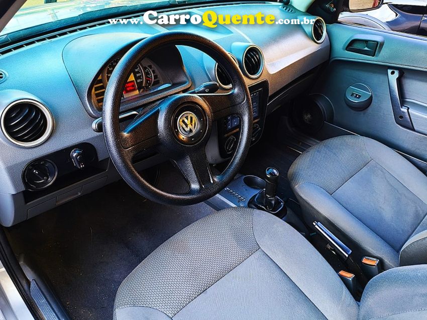 Volkswagen SAVEIRO 1.6 MI CITY CS 8V FLEX 2P MANUAL G.IV - Loja