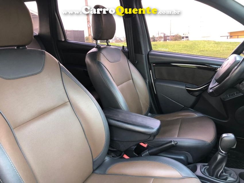 Renault DUSTER 2.0 DYNAMIQUE 4X2 16V FLEX 4P AUTOMÁTICO - Loja